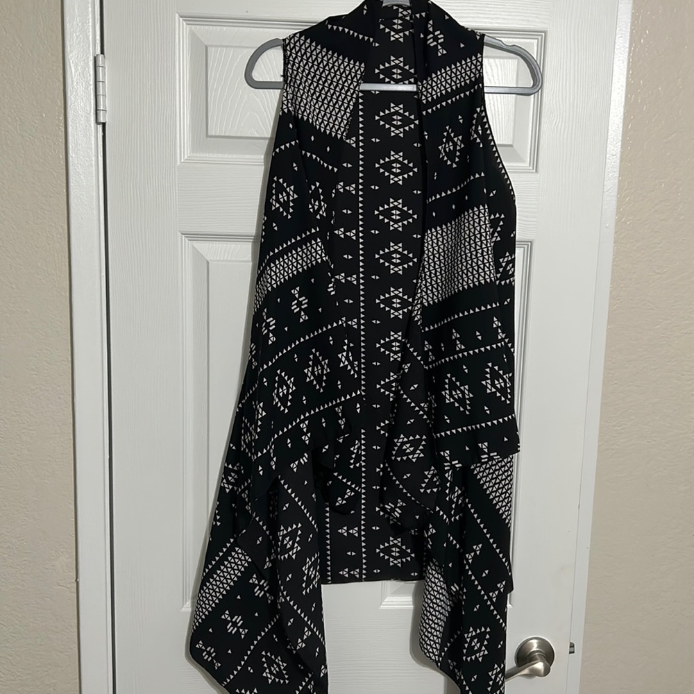 Unbranded Women’s Black&White Sleeveless Duster One Size